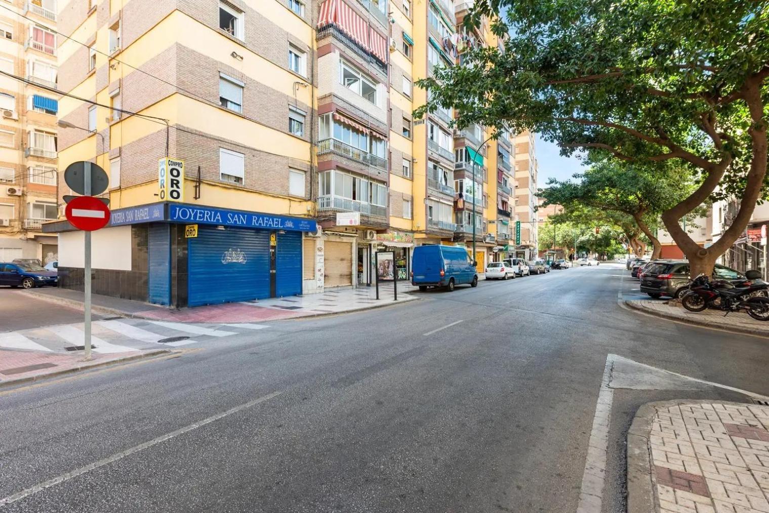 Appartement Mellis - Maria Zambrano Train Station & Bus *